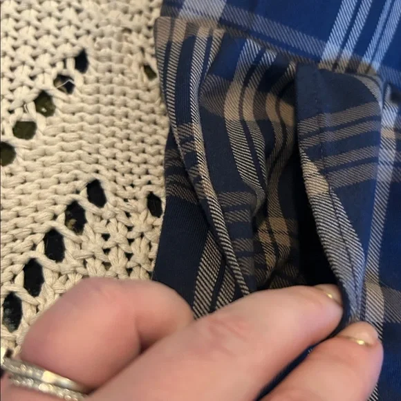 Torrid Navy Plaid Leggings Sz 1 NWOT - Picture 3 of 6